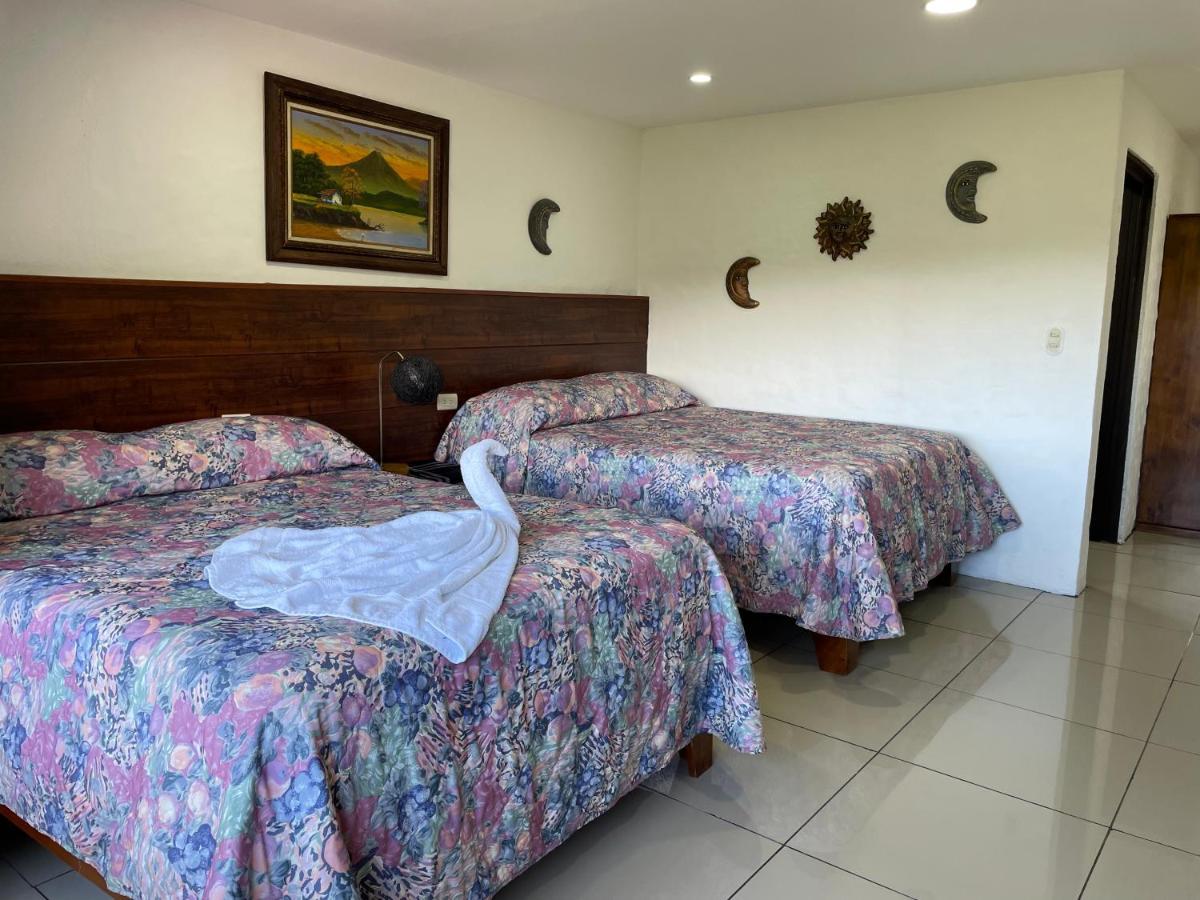 Cabinas Vista Al Golffo Monteverde Exterior photo