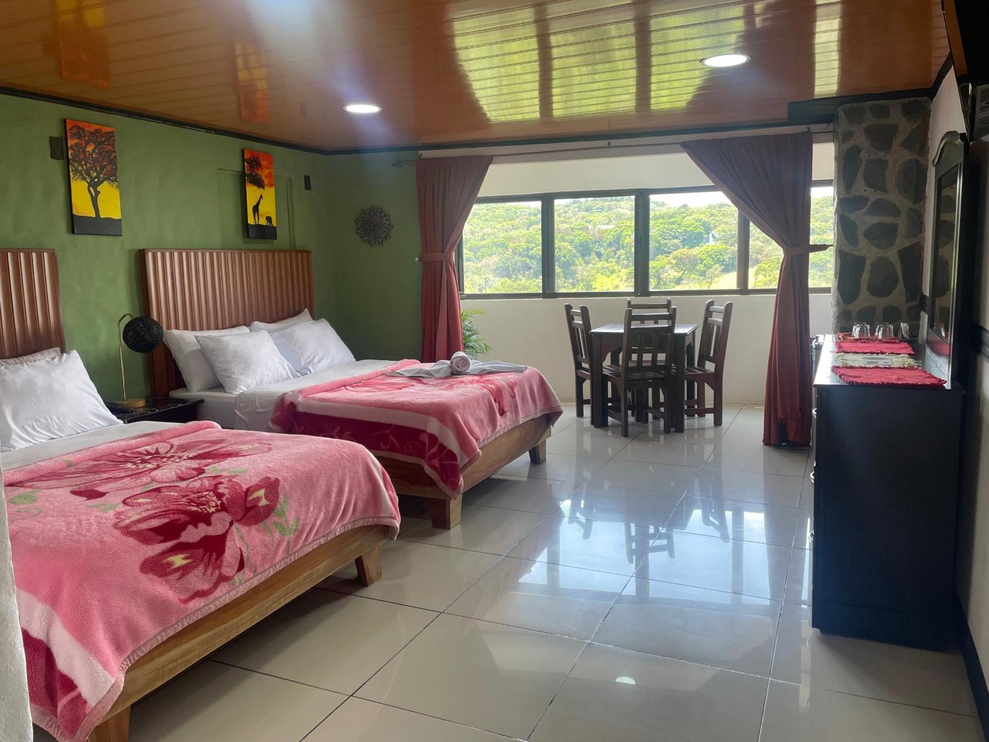 Cabinas Vista Al Golffo Monteverde Exterior photo